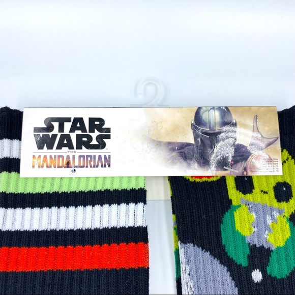 Disney Star Wars The Mandalorian Baby Yoda Socks - Picture 2 of 5